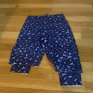 Aerie blue cheetah leggings